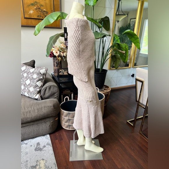 Fashion Nova Taupe Ribbed Knit Dress - Picture 3 of 11